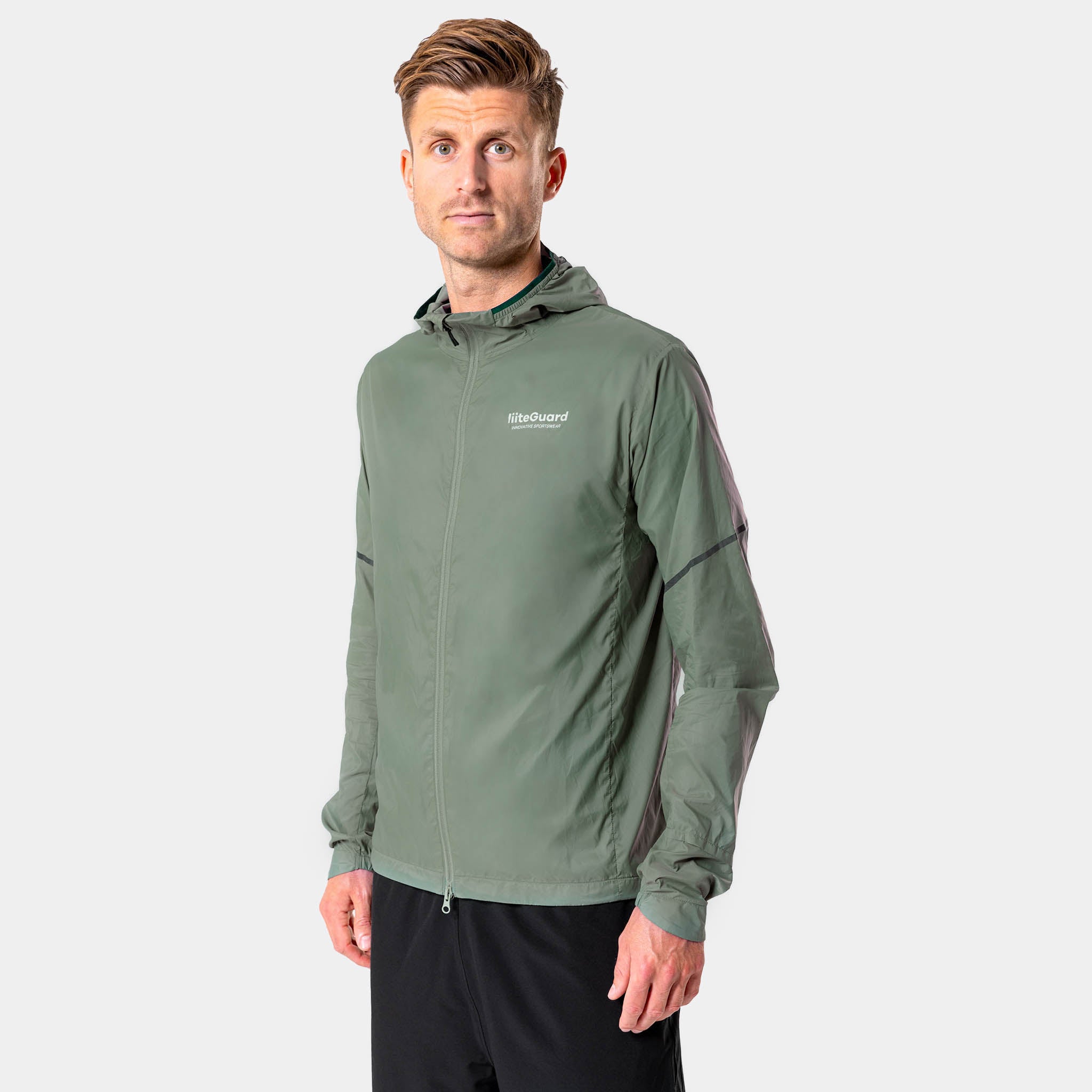 AERO-TECH WINDBREAKER (MEN) – Grey green Mode