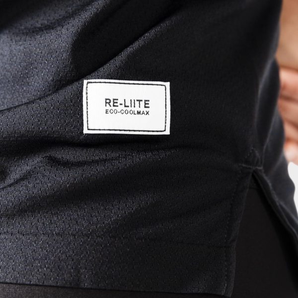 RE-LIITE T-SHIRT (WOMEN) - BLACK Im Angebot – Bild 5
